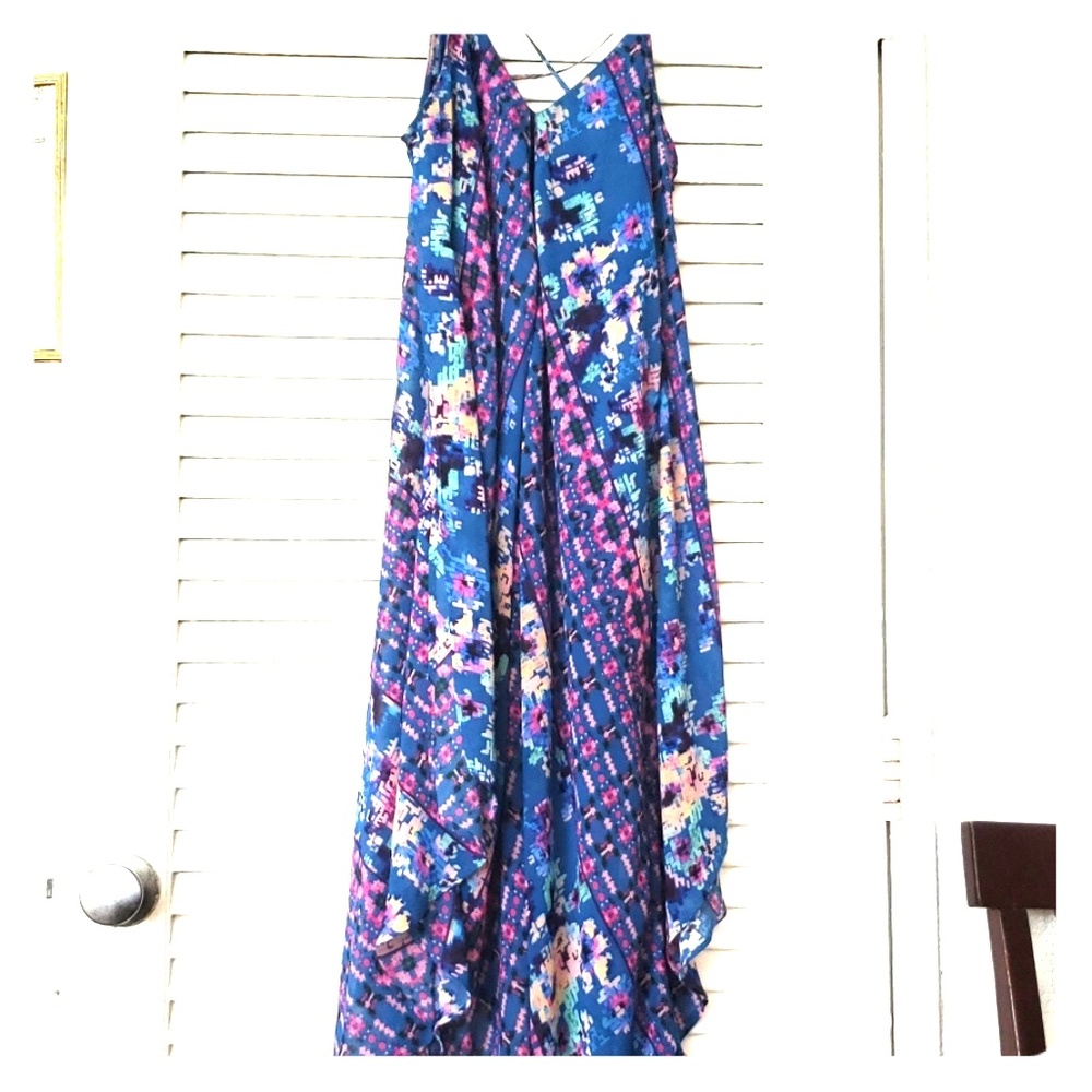 Beautiful Flowy Maxi Dress